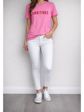 NWT Phenomenal Media’s Ambitious Short Sleeve T Shirt Gift Cotton Casual Fun